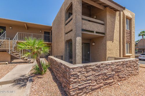 133-3825 E Camelback Rd, Phoenix, AZ, 85018-2643 | Card Image