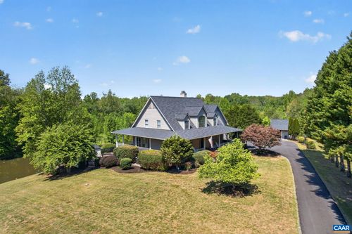 380 Ballenger Ln, Palmyra, VA, 22963-4053 | Card Image