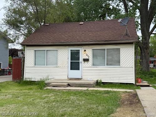 26174 Kitch St, Inkster, MI, 48141-2615 | Card Image