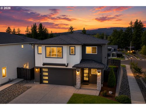 329 W Laurel St, Washougal, WA, 98671-7031 | Card Image