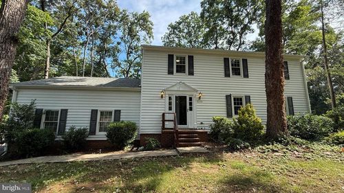 4015 Duke Of Glouster St, FREDERICKSBURG, VA, 22407-4851 | Card Image