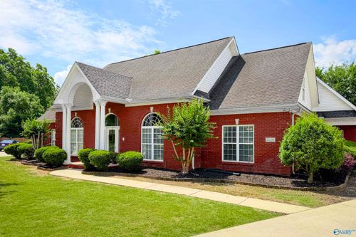 2021 Englewood Pl Sw, Decatur, AL, 35603-2411 | Card Image