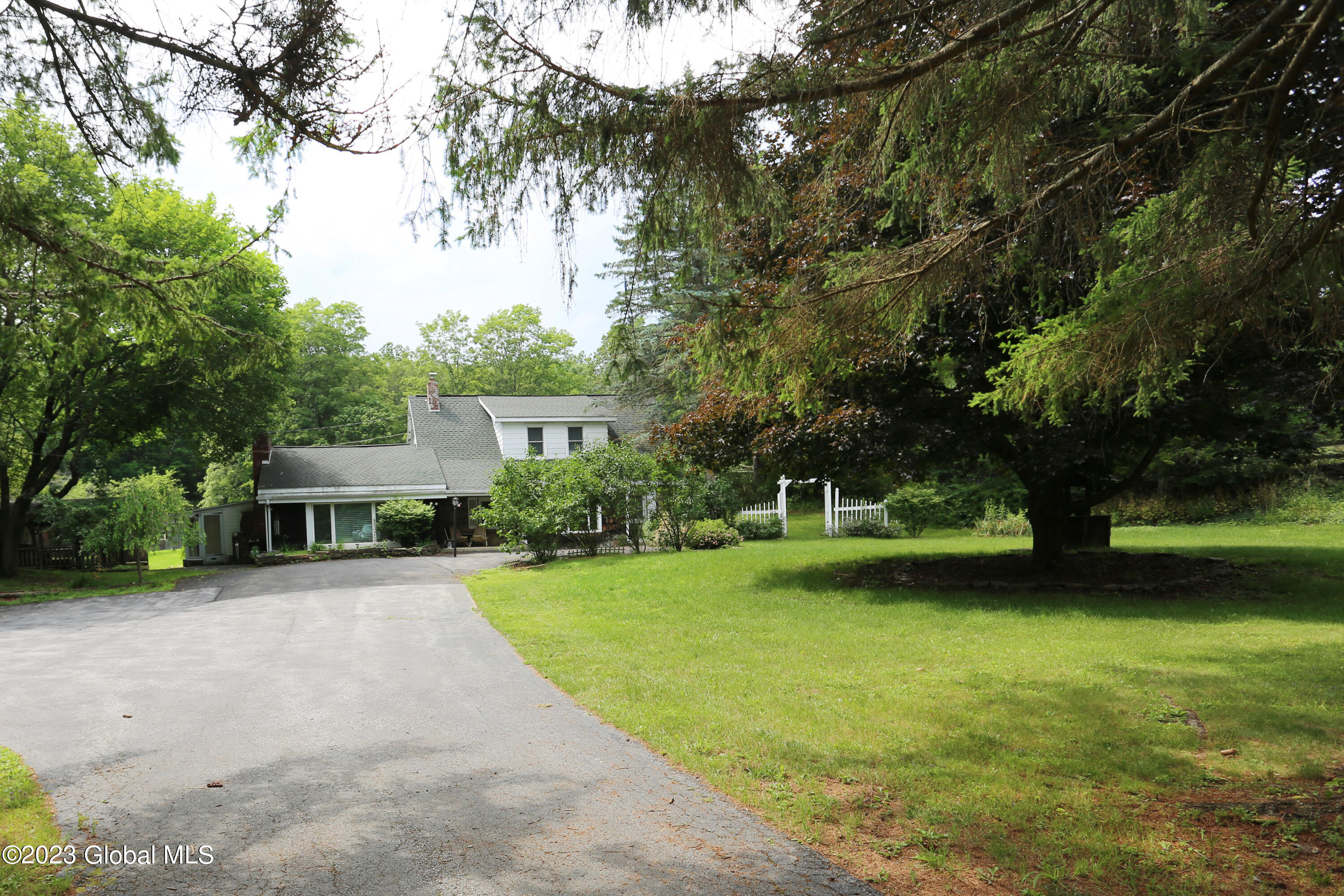 Ingalside Rd, Greenville, NY 12083