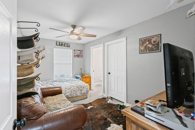 873 Hcr 1106, House other with 4 bedrooms, 3 bathrooms and null parking in Blum TX | Image 21