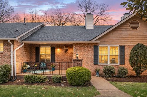323 Autumn Chase Dr, Nashville, TN, 37214-1666 | Card Image