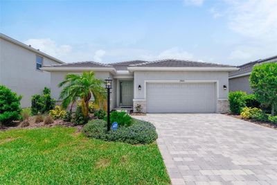 17825 Gulf Ranch Place, House other with 3 bedrooms, 2 bathrooms and null parking in Bradenton FL | Image 2