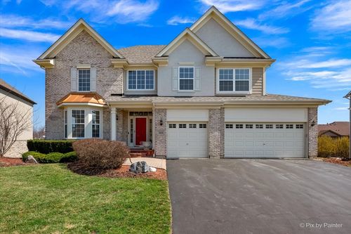 305 Colonial Dr, Vernon Hills, IL, 60061-3820 | Card Image