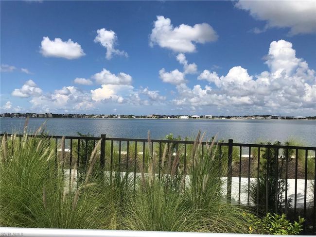Lakeview at clubhouse | Image 41