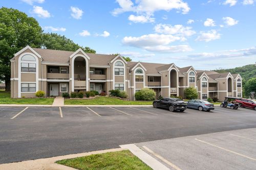 8-305 Wimbledon Dr, Branson, MO, 65616-3864 | Card Image