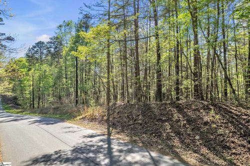 00 Pinewood Rd, spartanburg, SC, 29302 | Card Image