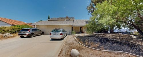 5637 Redwood Ave, Palmdale, CA, 93551-1905 | Card Image