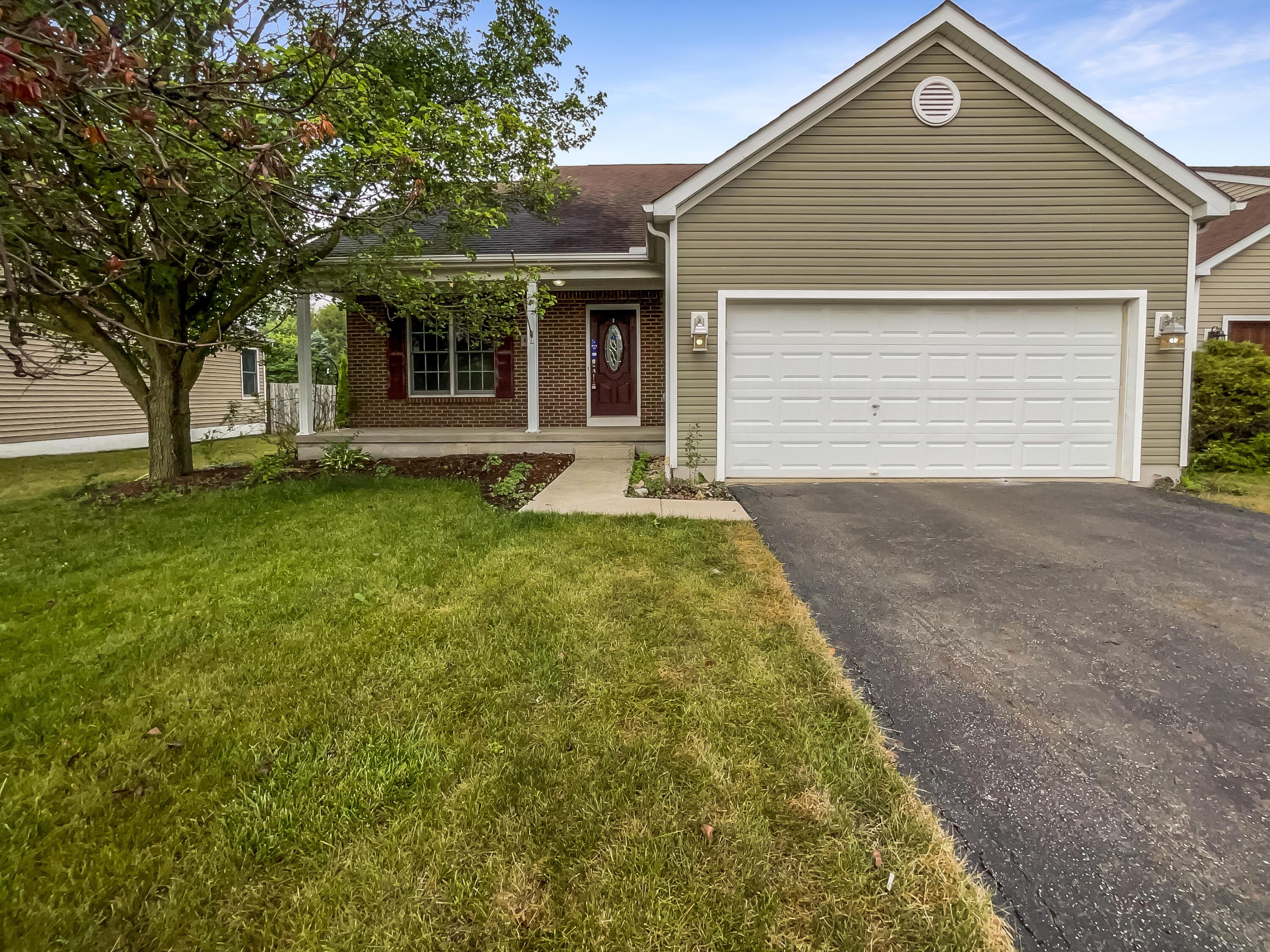 Sinsidee Ct, Columbus, OH 43228