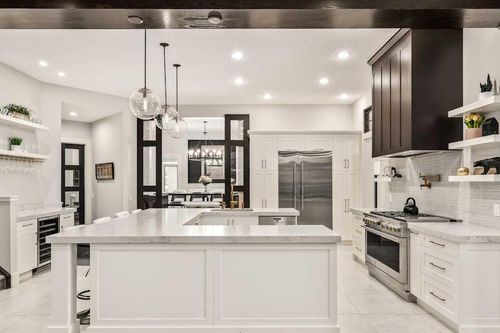 19 Sienna Ridge Bay Sw, Calgary, AB, T3H3T2 | Card Image