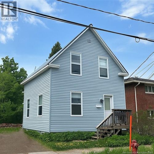 496 Robinson St, Moncton, NB, E1C5E6 | Card Image