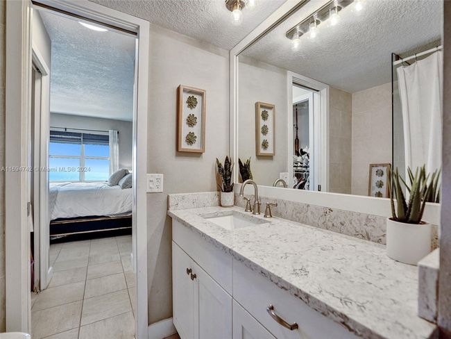 PH2 - 1610 N Ocean Blvd, Condo with 2 bedrooms, 2 bathrooms and null parking in Pompano Beach FL | Image 23