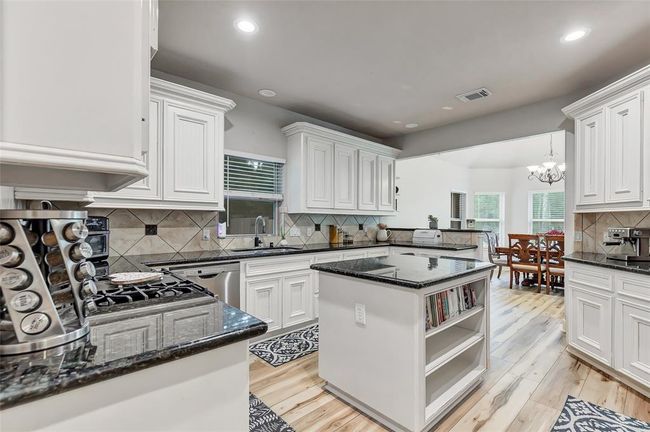 Oversized Kitchen with tons of cabinets and storage | Image 21