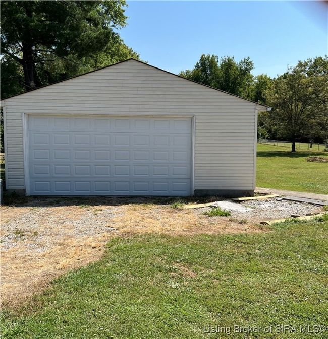 4414 Grant Line Rd, Home with 4 bedrooms, 1 bathrooms and null parking in New Albany IN | Image 28