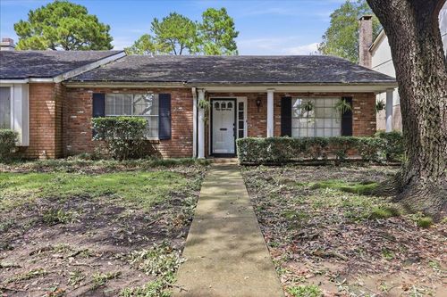 5860 Townhouse Ln, Beaumont, TX, 77707-1839 | Card Image