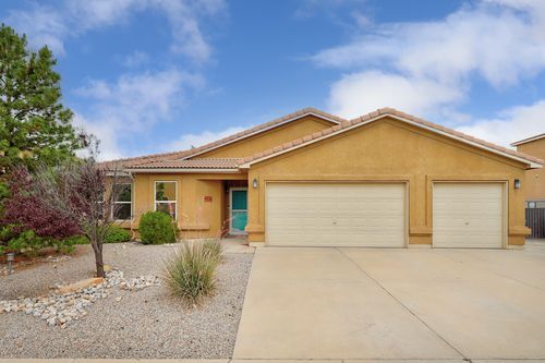 4936 Sundance Dr, Rio Rancho, NM, 87144-8575 | Card Image