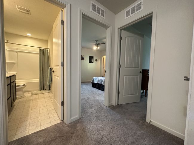 Upstairs Bedrooms & Shared Bath | Image 25