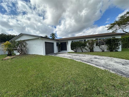 10475 Sw 96th Ter, Kendall, FL, 33176 | Card Image