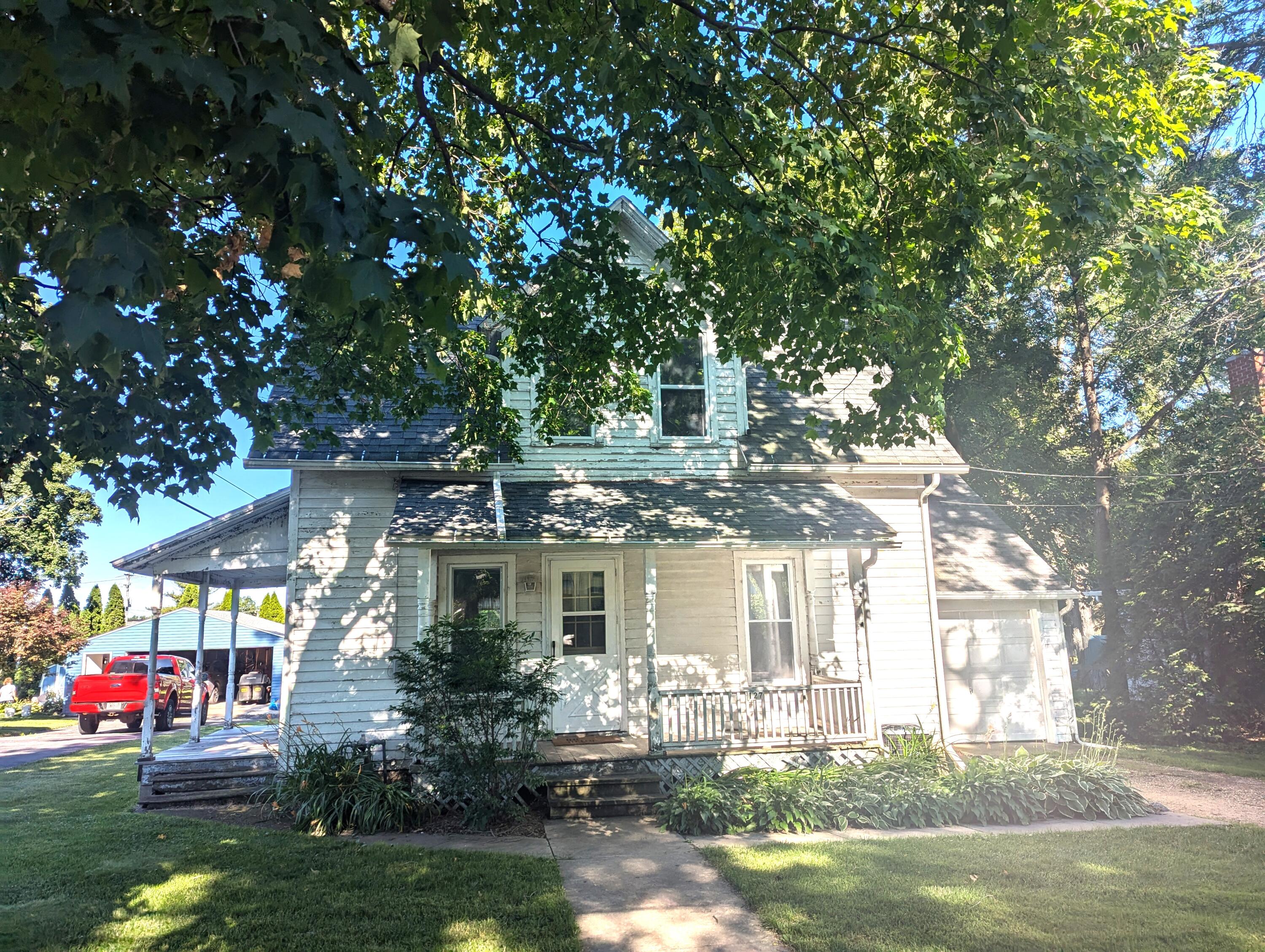Park St, Walworth, WI 53184