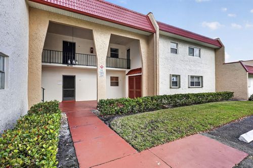 190-190 Lake Dora Dr, West Palm Beach, FL, 33411-2354 | Card Image