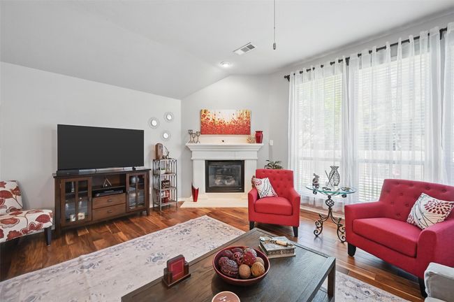 2813 Calico Rock Dr, House other with 4 bedrooms, 2 bathrooms and null parking in Fort Worth TX | Image 8