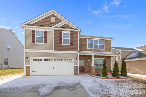 7577 Nolen Farm Dr, Gastonia, NC, 28056-9506 | Card Image