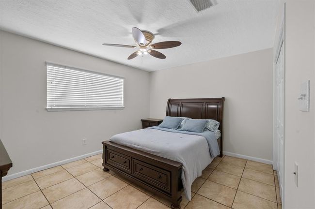 706 Geronimo Ct, House other with 4 bedrooms, 2 bathrooms and 2 parking in Katy TX | Image 17