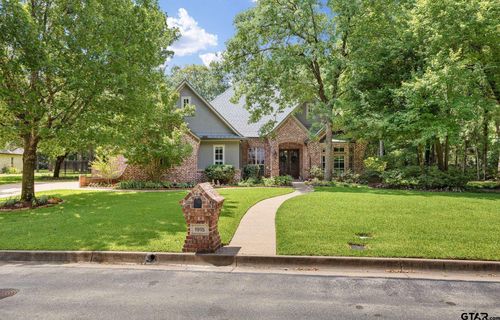 1915 Stonegate Valley Dr, Tyler, TX, 75703-0111 | Card Image