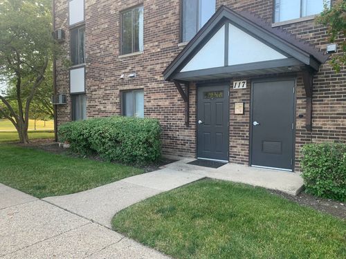 apt-18-117 Gregory St, Aurora, IL, 60504-4134 | Card Image