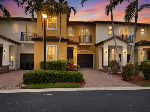6958 Long Pine Cir, Coconut Creek, FL, 33073-3079 | Card Image