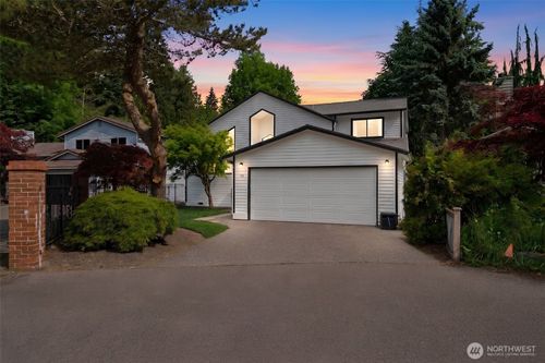 1116 Ne 150th Court, Shoreline, WA, 98155 | Card Image