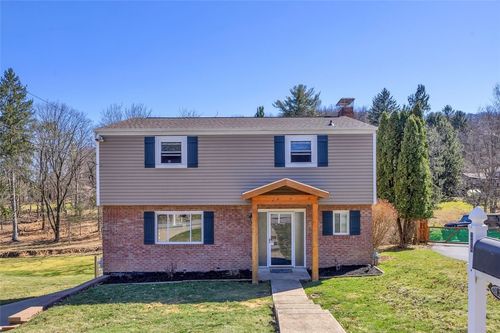 308 Mcintyre Rd, Ross Twp, PA, 15237 | Card Image