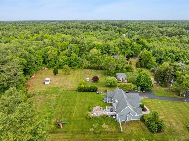 301 County Rd, House other with 1 bedrooms, 1 bathrooms and 6 parking in Marion MA | Image 8