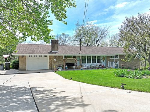 21 Robin Rd, Mc Kees Rocks, PA, 15136-1111 | Card Image