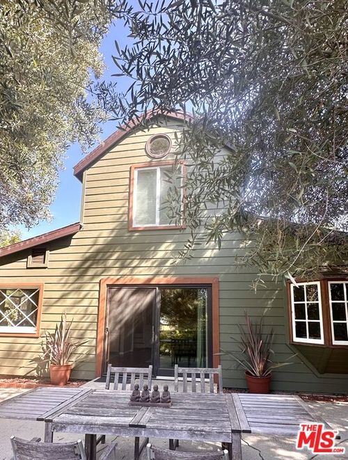 20616 Callon Dr, Topanga, CA, 90290-3712 | Card Image
