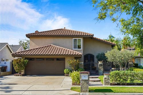 1571 W Tedmar Ave, Anaheim, CA, 92802-1340 | Card Image