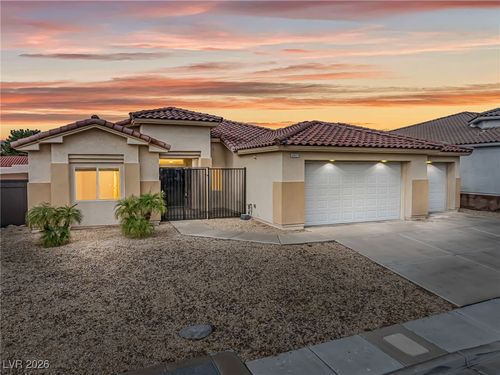 3807 Chapels Royal St, Laughlin, NV, 89029-1178 | Card Image