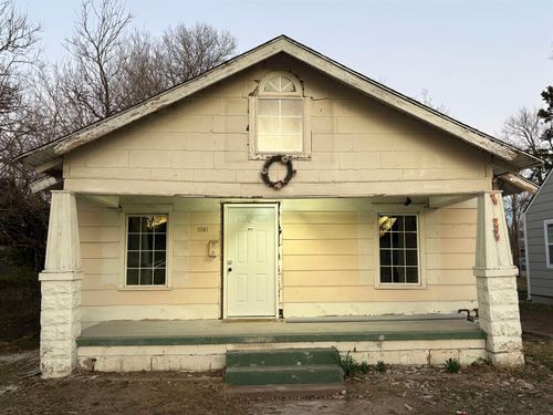 1030 N Piatt Ave, Wichita, KS, 67214-3166 | Card Image