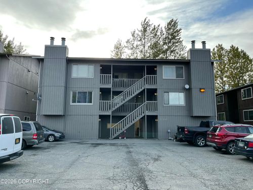 3-11508 Heritage Ct, Eagle River, AK, 99577-7792 | Card Image