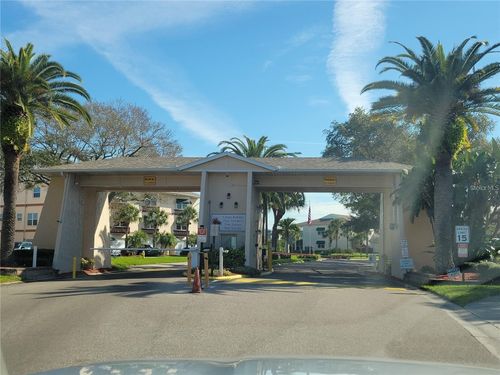 apt-11-10038 62nd Ter N, St Petersburg, FL, 33708-3560 | Card Image