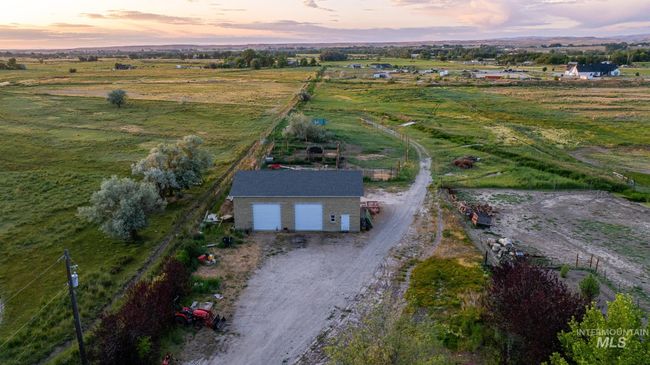 7110 W Highway 52, House other with 3 bedrooms, 1 bathrooms and 6 parking in Emmett ID | Image 5