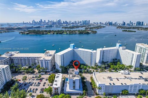 3m-899 West Ave, Miami Beach, FL, 33139-5534 | Card Image