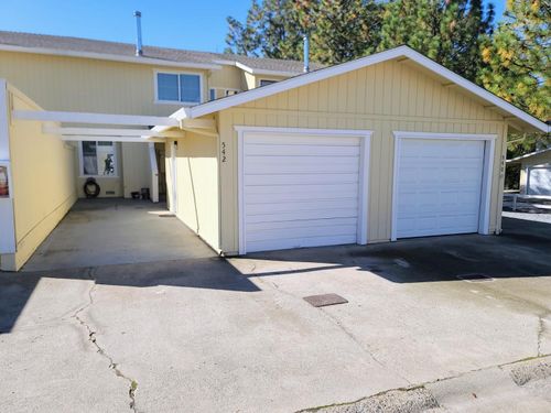 542 Diamond Meadows Loop, Diamond Springs, CA, 95619-9733 | Card Image