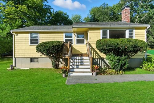 53 Park St, North Reading, MA, 01864-2810 | Card Image