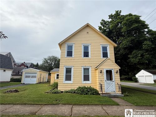 69 W 5th St, Dunkirk, NY, 14048-2036 | Card Image