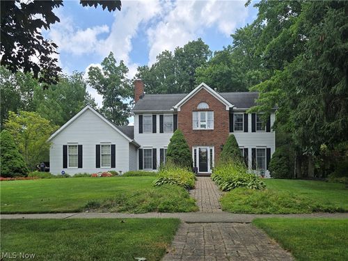 2867 Mapleview Ln, Avon, OH, 44011-2286 | Card Image