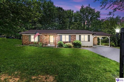 401 Embry Villa Dr, Leitchfield, KY, 42754-1658 | Card Image